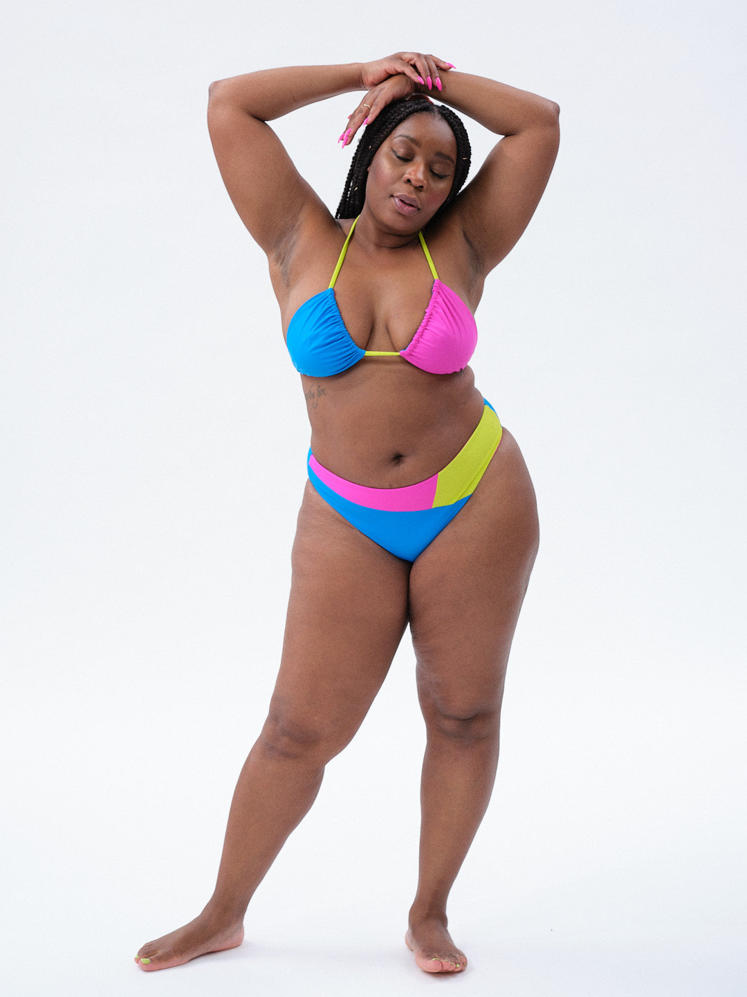 ÌGBOYÀ  (power pink/blazin’ blue)